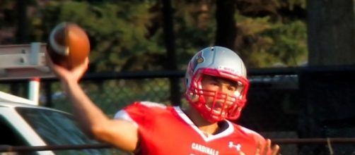 He is so close. Erik Drost via Wikimedia Commons