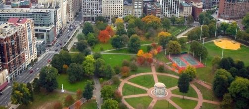 Shots were fired near the gazebo at the Boston Commons, located across the street from Emerson College. Wikimedia Commons