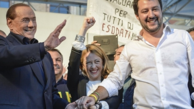 Ballottaggi, centrodestra vincente e diviso. Berlusconi esulta ma ... - iltempo.it