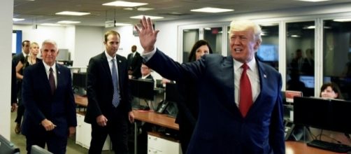 Hurricane briefing by DHS/FEMA, VP Mike Pence, Brock Long, President Trump / [Image - U.S. DHS - Flickr, U.S. Gov. Work]