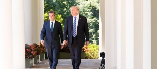 South Korean President Moon Jae-in with U.S. President Trump at White House / [Image by Natig Sharifov via Flickr, Public Domain]