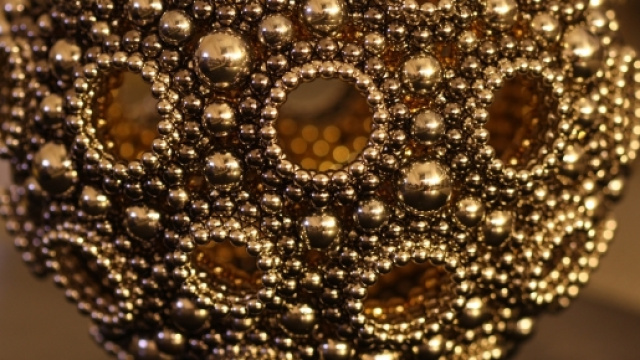 Il Buckminsterfullerene &egrave; il materiale pi&ugrave; costoso al mondo