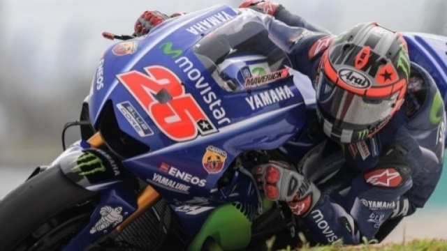 Maverick Vinales fastest on second day in Qatar - Qatar Grand Prix ... - eurosport.com