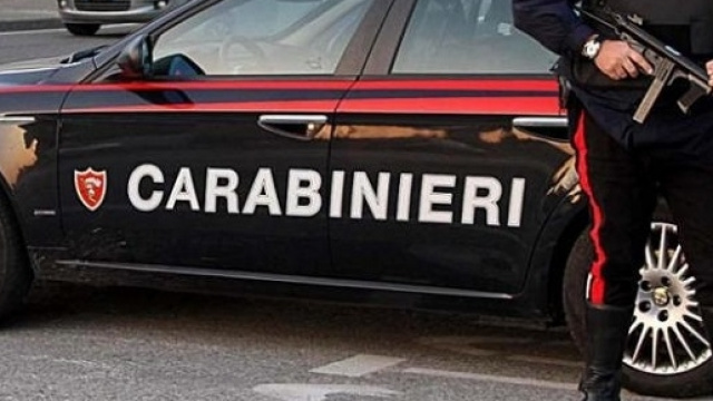 Nicotera, uomo sequestrato in un pollaio dalla sua famiglia
