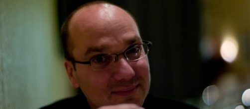 Essential Phone is impossible to repair, according to iFixit's teardown / Photo via Joi Ito, Flickr