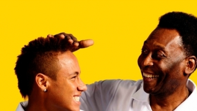 Pel&eacute; valide le d&eacute;part de Neymar au PSG !