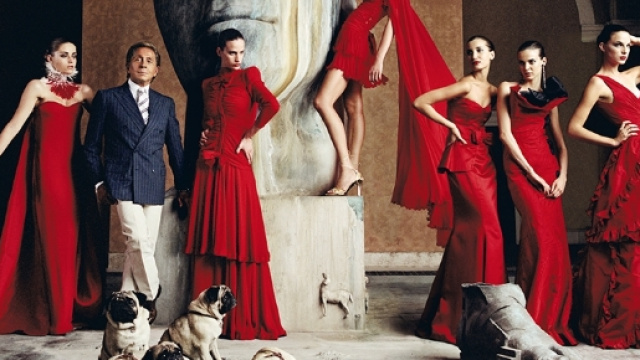 Rosso relativo: sfumature italiane del rosso - Valentino Garavani - italianochefatica.it