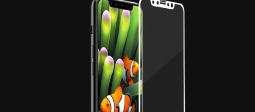 The iPhone 8 reportedly will have a super shatter-proof display. [image via Bertina1230, Wikimedia Commons]