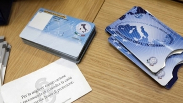 Carta d'identit&agrave; elettronica, fac-simile