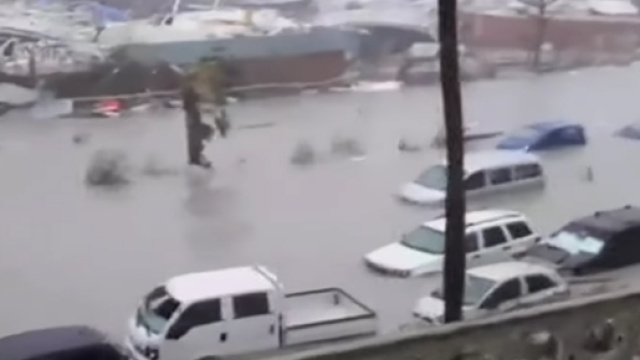 Gli effetti devastanti dell'uragano Irma
