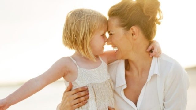 Le 10 poesie pi&ugrave; belle per la festa della mamma - unadonna.it
