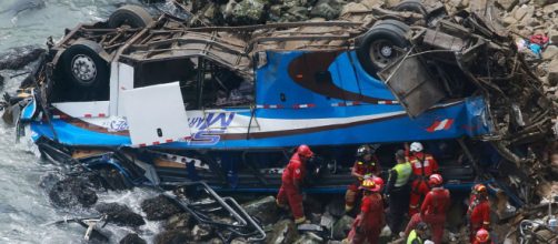 El autob&uacute;s llevaba pasajeros a la capital de Per&uacute;