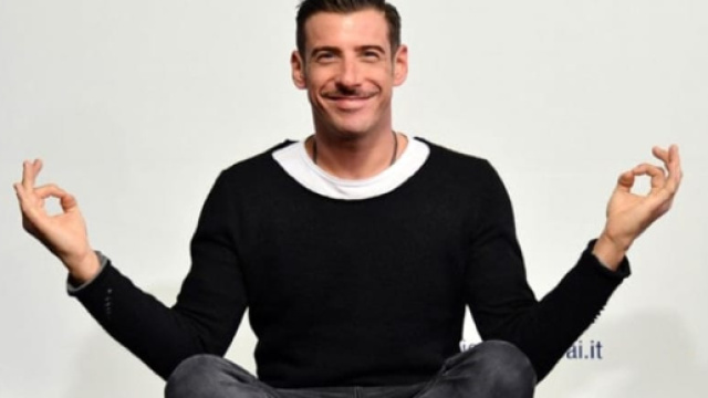Francesco Gabbani ferito da Baudo