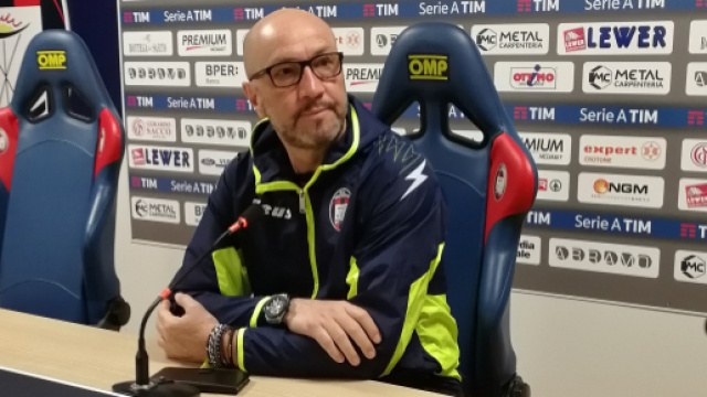Il tecnico del Crotone, Walter Zenga