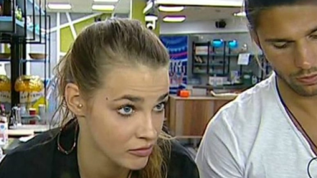 Luca Onestini e Ivana Mrazova a cena con Francesco Monte