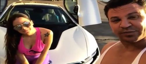 Sertanejo termina rela&ccedil;&atilde;o por conta de desgaste