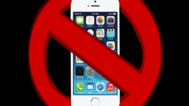 In palestra senza smartphone nemmeno negli spogliatoi