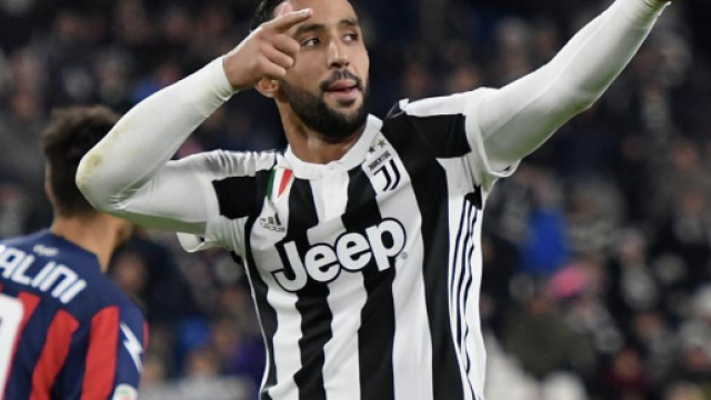 Juventus, Benatia si difende f all'attacco di un tifoso su Twitter