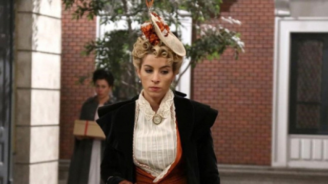 Una Vita Acacias 38, Cayetana torna alla ribalta