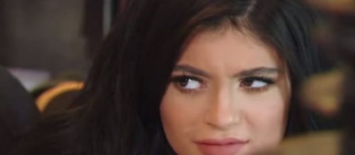 The internet thinks Kylie Jenner is in labor. - [TheTalko / YouTube screencap]