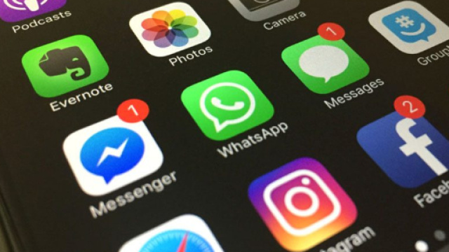 WhatsApp, ecco un altra novit&agrave;, la ricerca delle menzioni nei gruppi chat