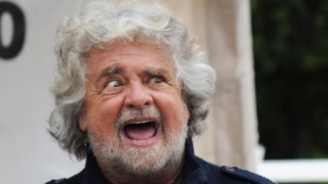 Beppe Grillo smentisce la fake news di un suo abbandono del M5S