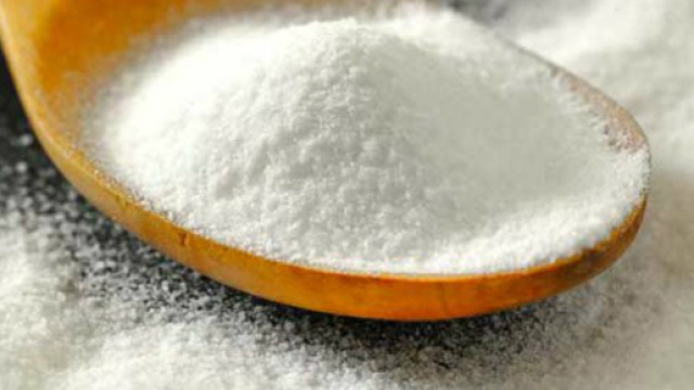 Curava il tumore col bicarbonato