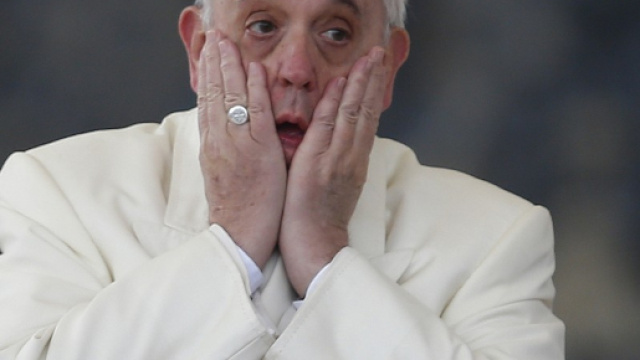 Papa Francesco ritratto in una foto