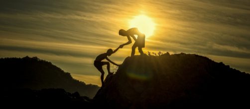 Nonviolence defeats evil. (Image via sasint/Pixabay)