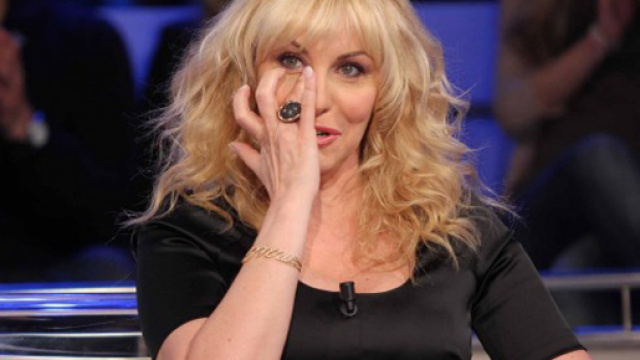 Antonella Clerici disperata in tv