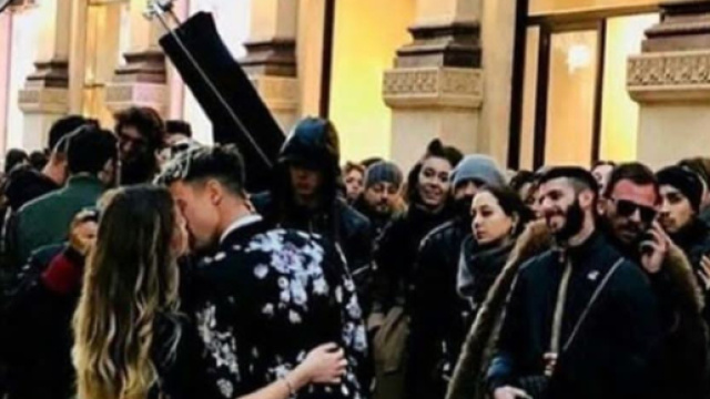Cameron Dallas e Giorgia in Duomo Milano