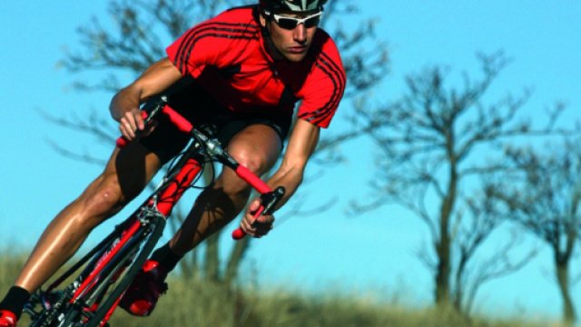 Andare in bici non nuoce alla fertilit&agrave; e alla salute dei ciclisti (foto sportlife.es)