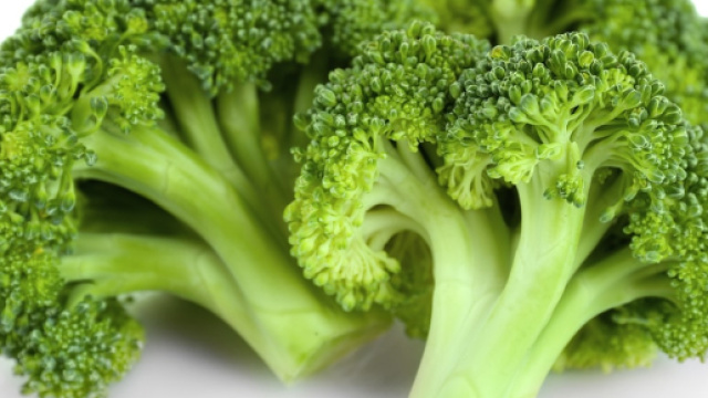 Steamed Broccoli - Cook for Your Life - cookforyourlife.org