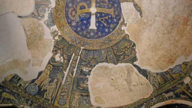 Il battistero paleocristiano di San Giovanni in Fonte