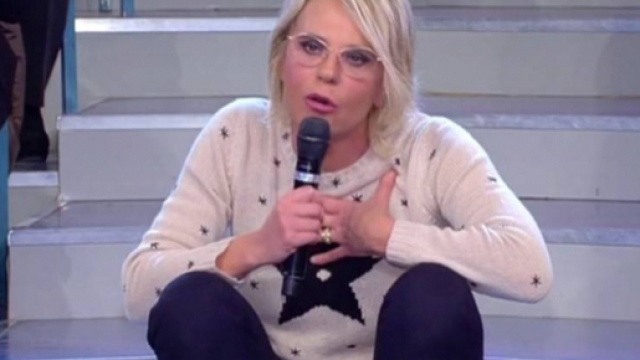 Uomini e Donne, Maria De Filippi perde le staffe