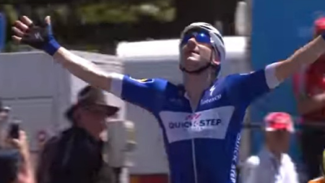 Elia Viviani, prima vittoria in maglia Quickstep