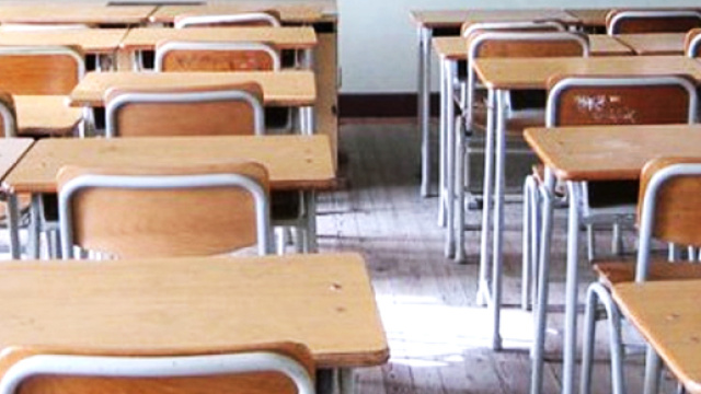 Abusi sessuali tra i banchi di scuola