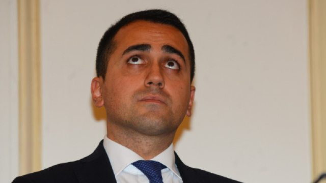 Luigi Di Maio alle prese con il caso parlamentarie in tilt