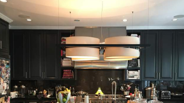 Philippe Puron, d&eacute;corateur des maisons de Johnny et Laeticia ... - gala.fr