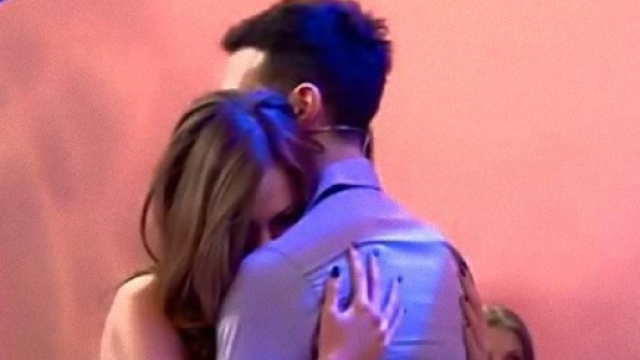 Uomini e Donne: il matrimonio di un ex tronista &egrave; finito dopo appena un anno.