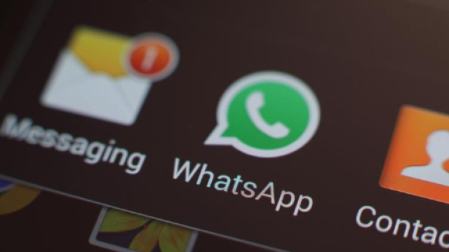 Whatsapp, nuova versione business per le aziende