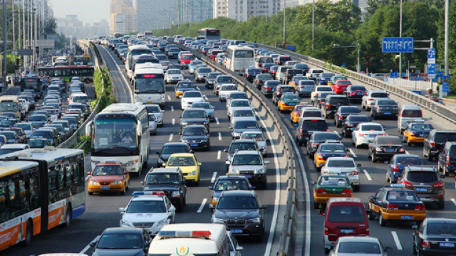 Cina: supera gli Stati Uniti nei consumi