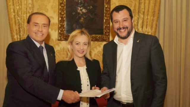 I leader del centrodestra hanno firmato il programma elettorale.