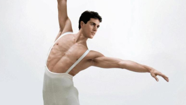 Danza Con Me | Roberto Bolle | Rai1 | 1 gennaio 2018 | ascolti