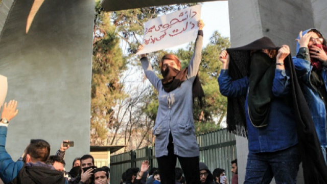 Iran, le proteste di piazza di questi giorni potrebbero non essere spontanee