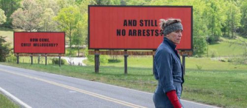 Tres anuncios en las afueras. Una buena pel&iacute;cula, pero sin pasarse. - eldebatedehoy.es