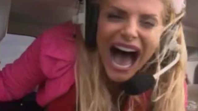 Isola dei Famosi 2018: attacco di panico in diretta per Francesca Cipriani