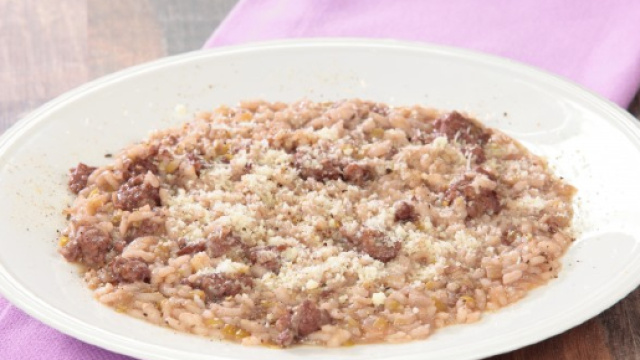 Risotto con salsiccia e porri.
