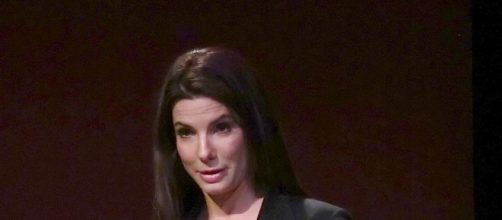 Sandra Bullock accepting her Razzie award. Image via Wikimedia Commons - Shari B. Ellis