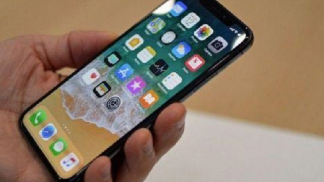 IPhone X in pensione: dall'autunno non sar&agrave; pi&ugrave; venduto?